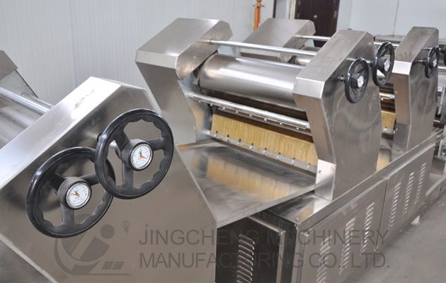 Dough Rolling Machine